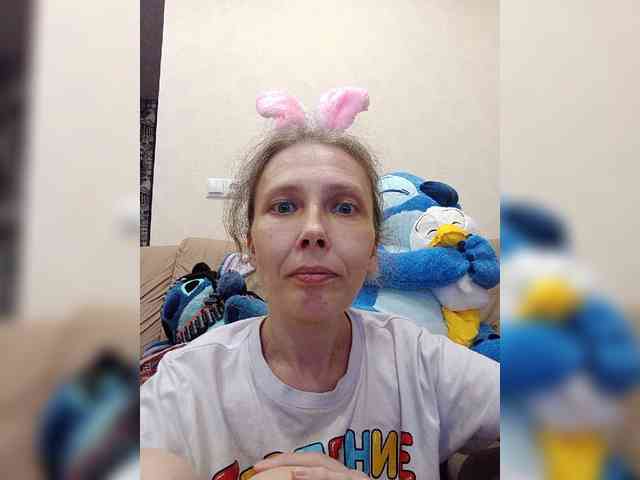 -Queen-Margo- webcam