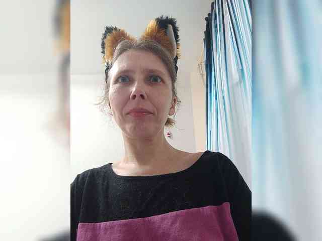 -Queen-Margo- webcam