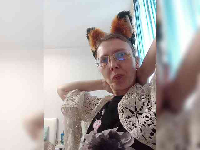 -Queen-Margo- webcam