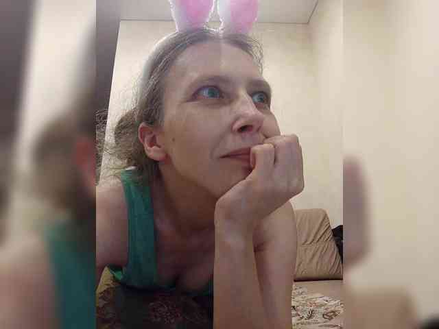 -Queen-Margo- webcam
