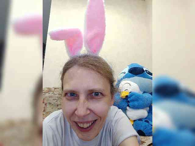 -Queen-Margo- webcam