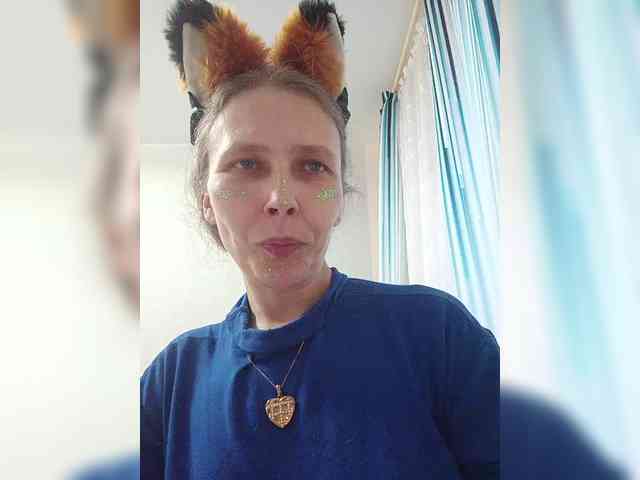 -Queen-Margo- webcam