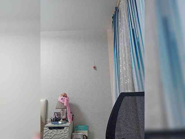 -Queen-Margo- webcam