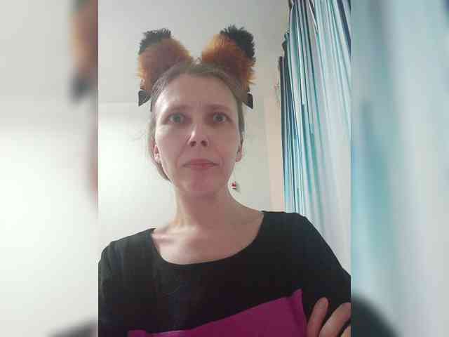 -Queen-Margo- webcam