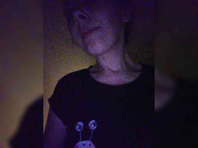 -Queen-Margo- webcam