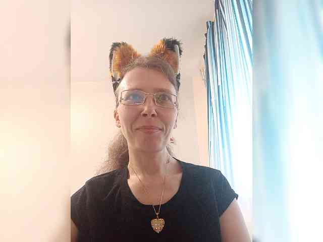 -Queen-Margo- webcam