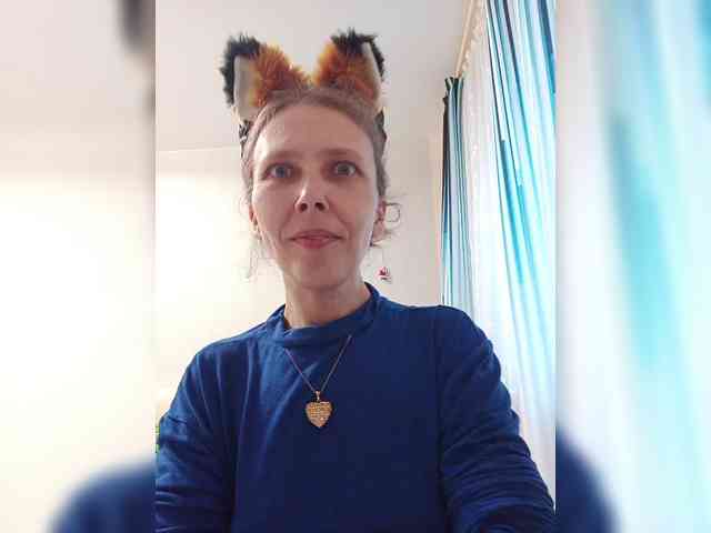 -Queen-Margo- webcam