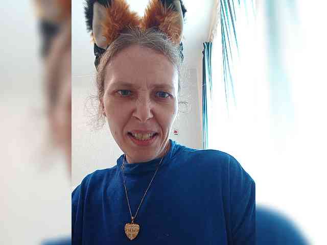 -Queen-Margo- webcam
