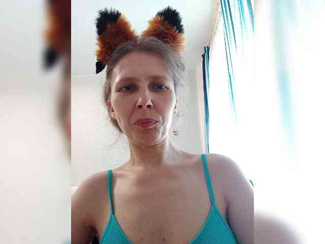 -Queen-Margo- webcam