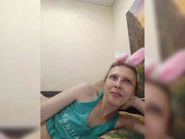 -Queen-Margo- webcam