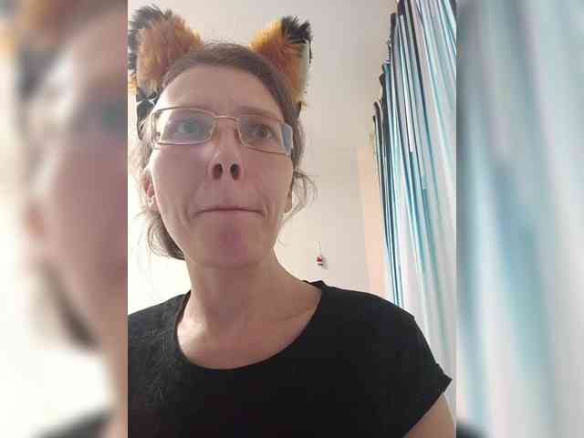 -Queen-Margo- webcam