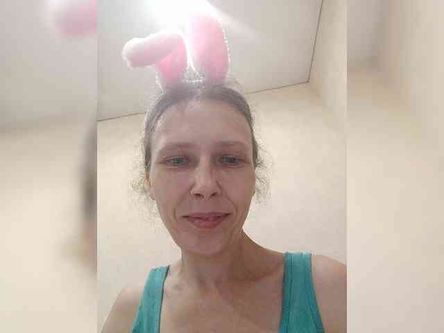 -Queen-Margo- webcam