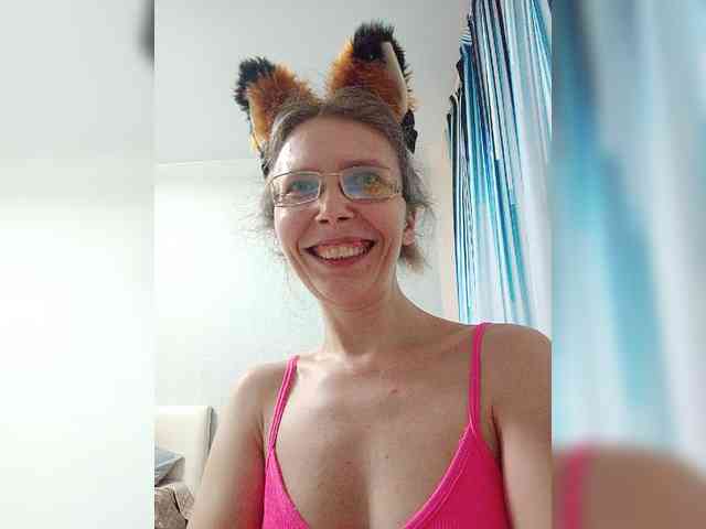 -queen-margo- Live Webcam on BongaCams