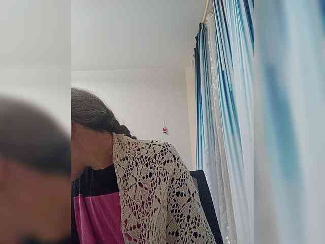 -Queen-Margo- webcam