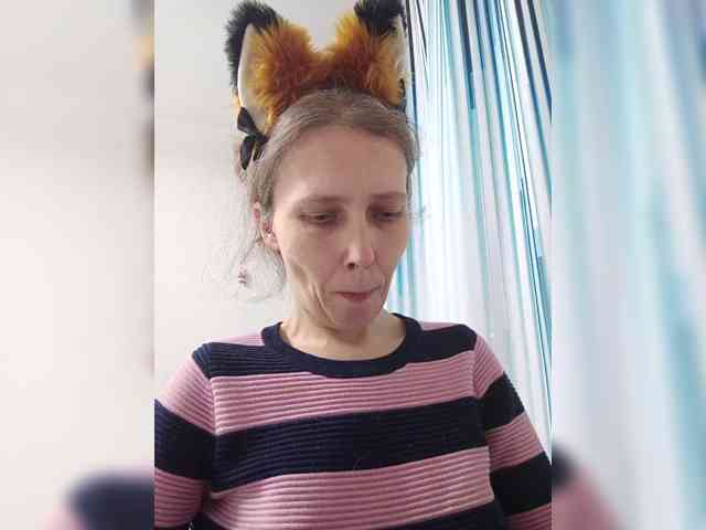 -Queen-Margo- webcam