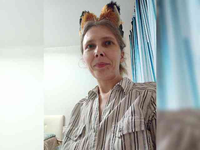 -Queen-Margo- webcam