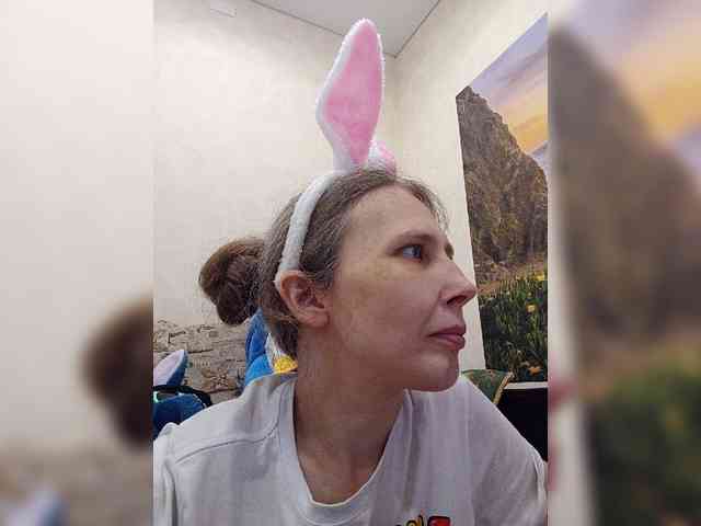 -Queen-Margo- webcam