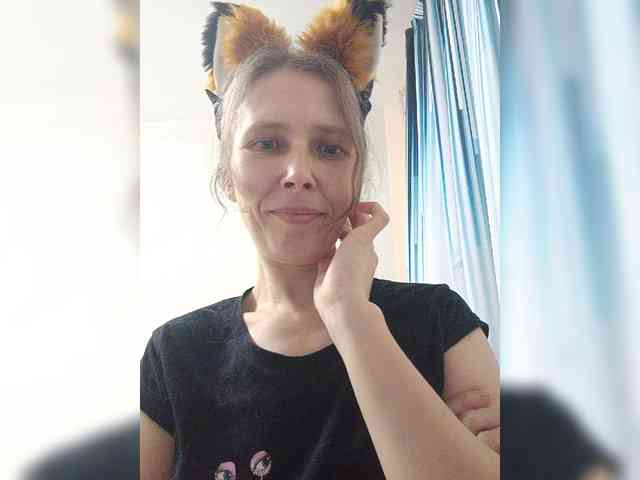 -Queen-Margo- webcam