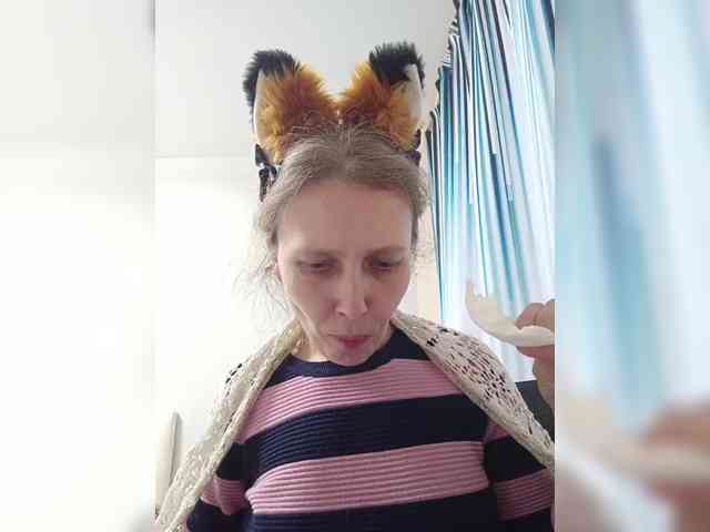-queen-margo- - Girl 