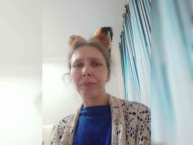 -Queen-Margo- webcam