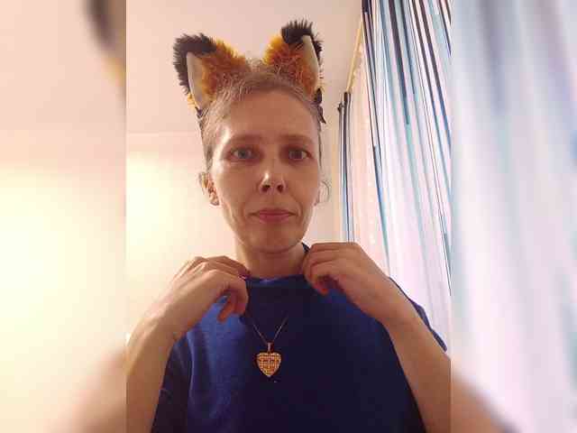 -queen-margo- - Girl 