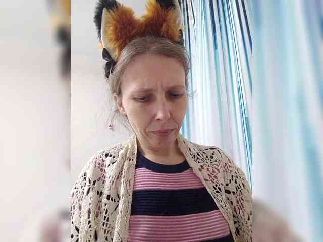 -Queen-Margo- webcam