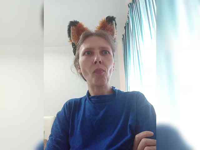 -Queen-Margo- webcam