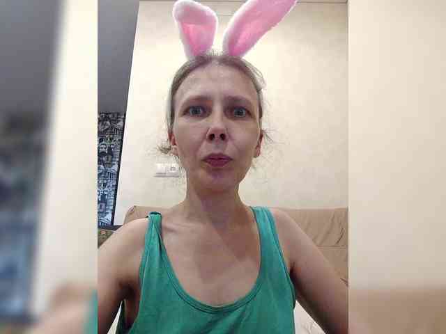 -Queen-Margo- webcam