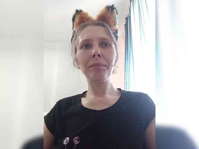 -Queen-Margo- webcam
