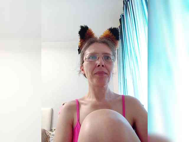 -Queen-Margo- webcam