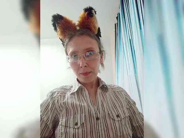 -Queen-Margo- webcam