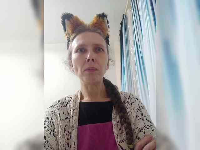 -Queen-Margo- webcam