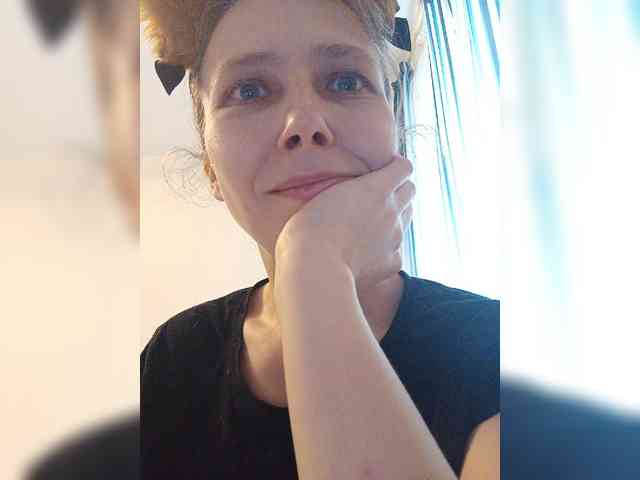 -Queen-Margo- webcam