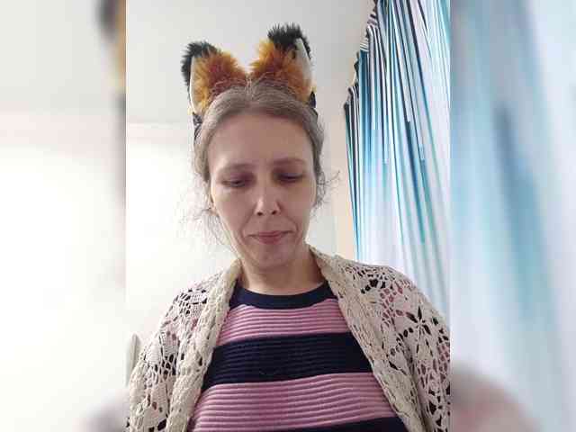 -Queen-Margo- webcam