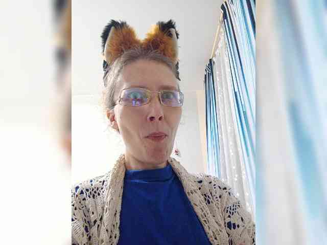 -Queen-Margo- webcam