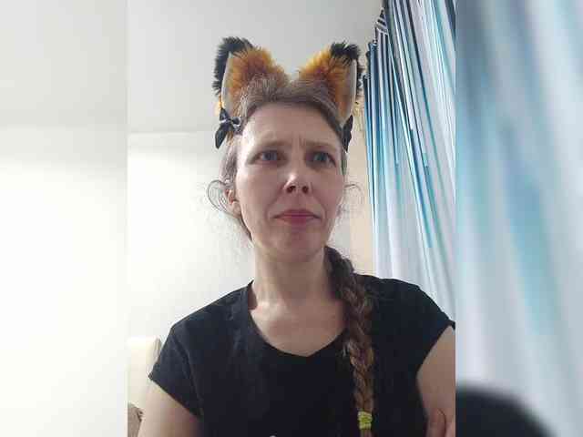 -Queen-Margo- webcam