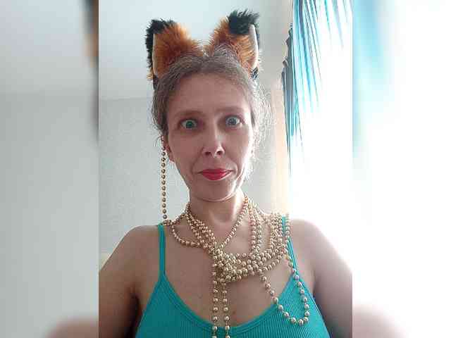 -Queen-Margo-