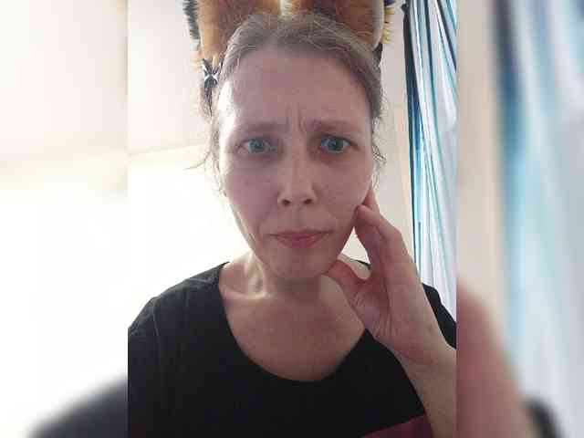 -Queen-Margo- webcam