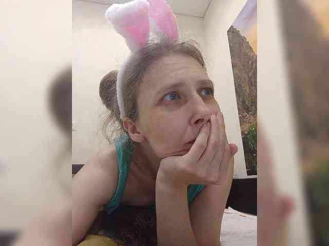 -Queen-Margo- webcam