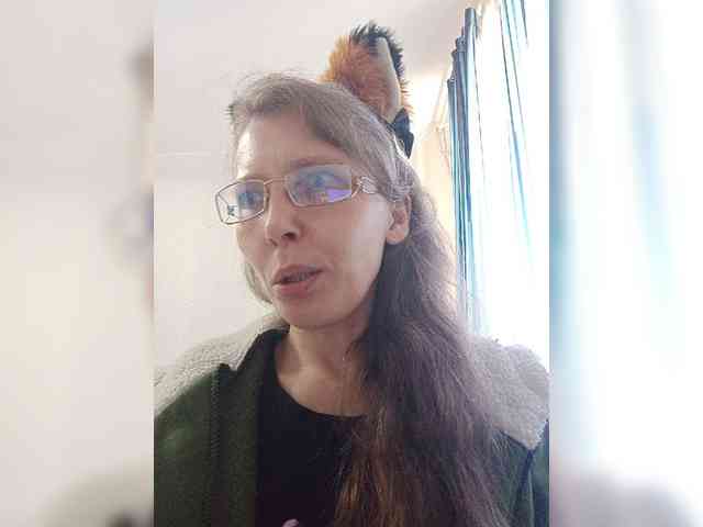 -Queen-Margo- webcam