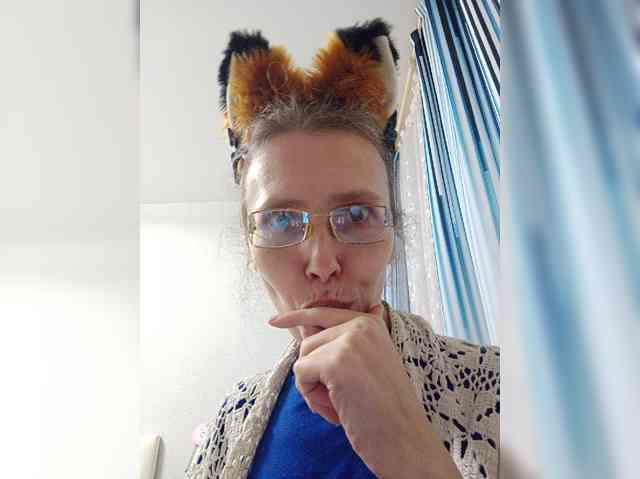-Queen-Margo- webcam