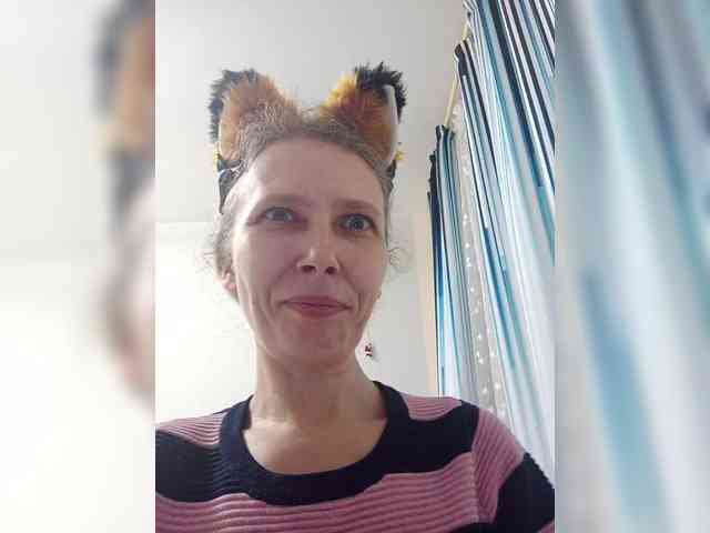 -Queen-Margo-