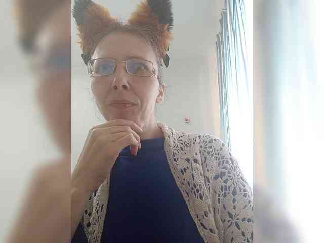 -Queen-Margo- webcam