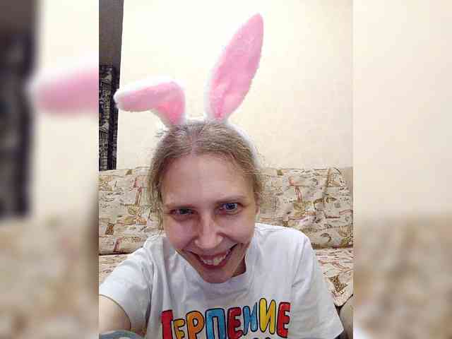 -Queen-Margo- webcam