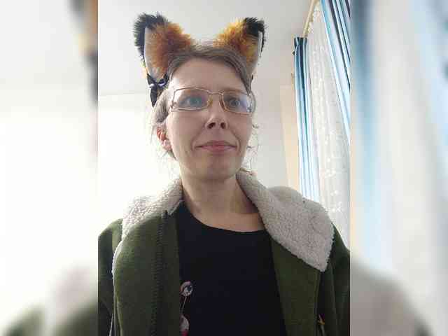 -Queen-Margo- webcam