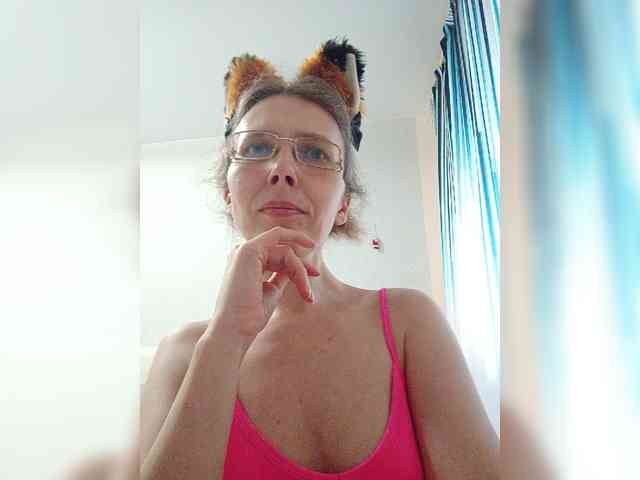 -queen-margo- -queen-margo-
