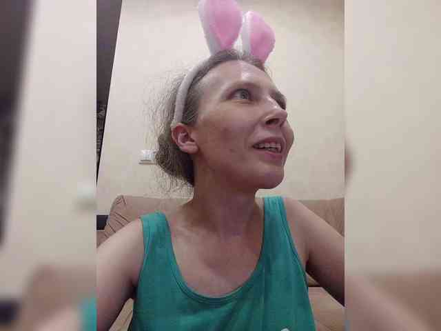 -Queen-Margo- webcam