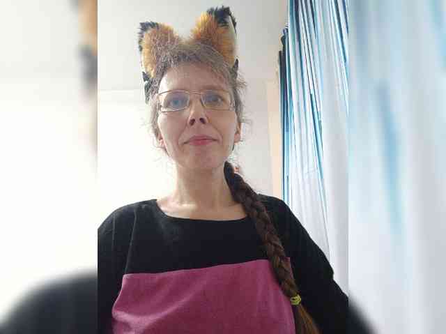 -Queen-Margo- webcam