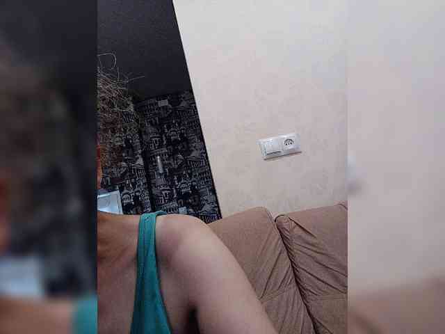 -Queen-Margo- webcam