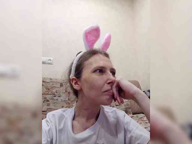 -Queen-Margo- webcam